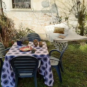 https://casa-pusterla.hotelslidodijesolo.com